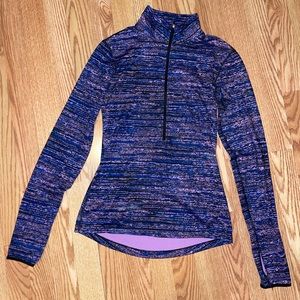 Nike women’s thermal half-zip pullover Size: S